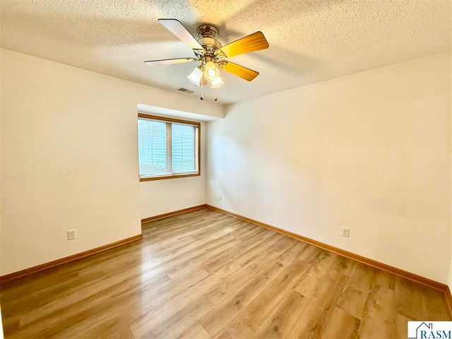 103 Raven Court, Mankato, MN 56001