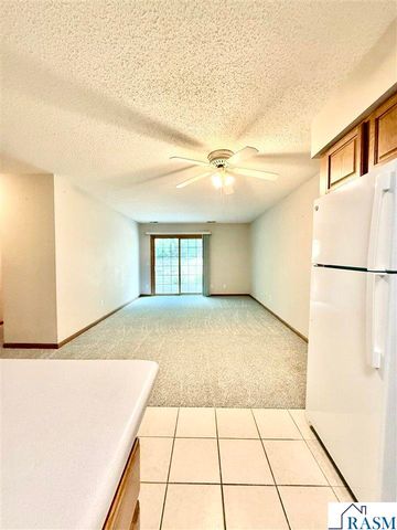 103 Raven Court, Mankato, MN 56001