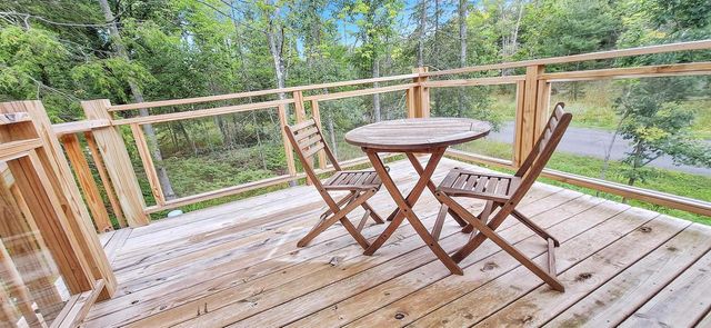 365 Mondamin Tr, La Pointe, WI 54850