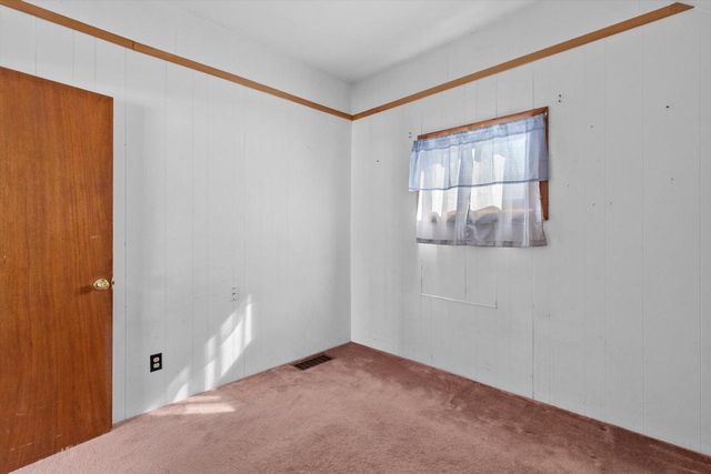 546 Sumner STREET, Genoa City, WI 53128