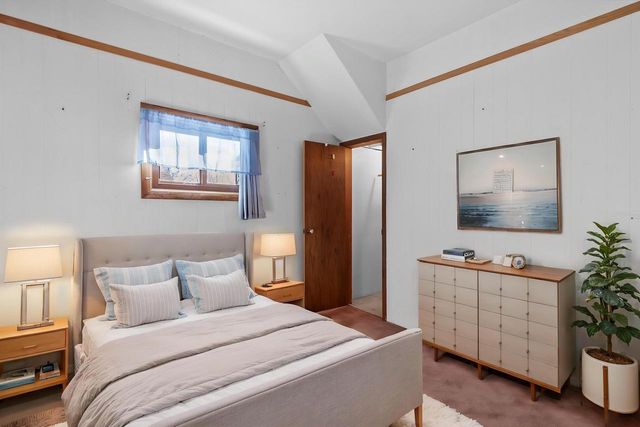 546 Sumner STREET, Genoa City, WI 53128