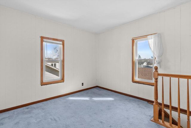 546 Sumner STREET, Genoa City, WI 53128