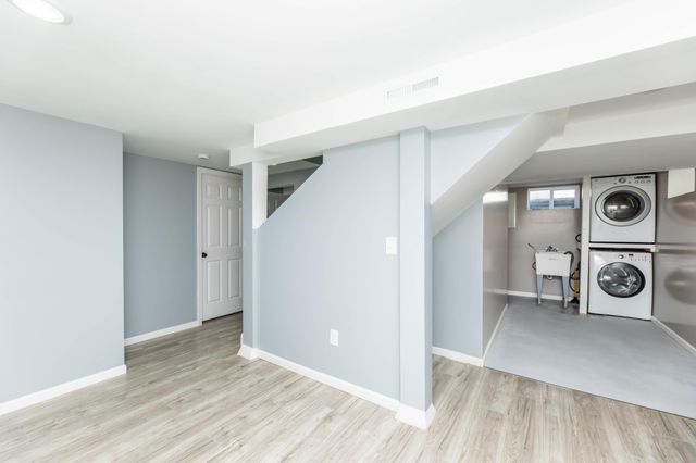 4253 6th Street NE, Columbia Heights, MN 55421