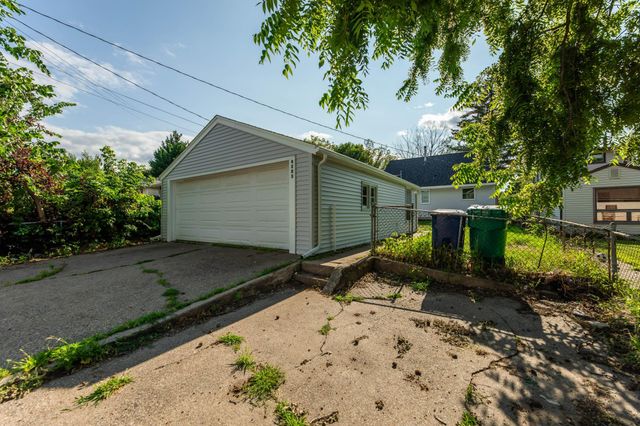 4253 6th Street NE, Columbia Heights, MN 55421