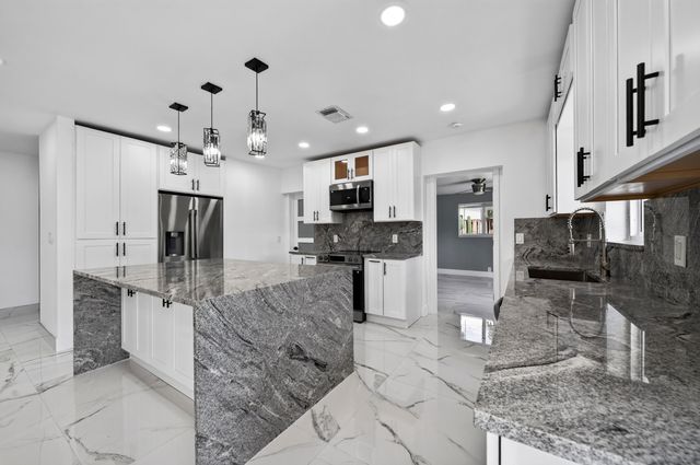 1970 NE 32nd Street, Lighthouse Point, FL 33064