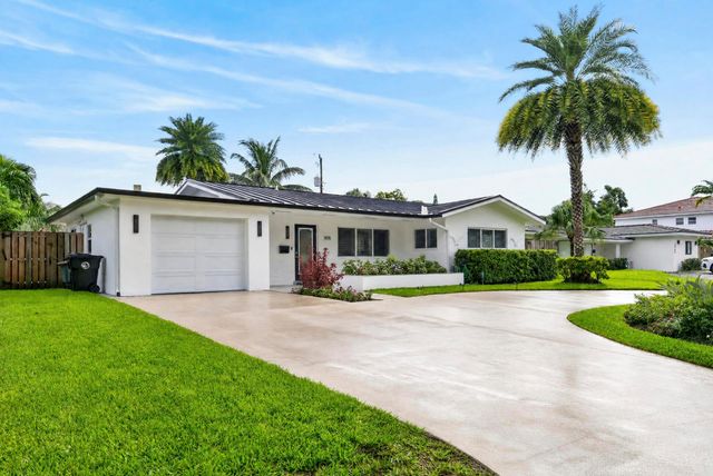 1970 NE 32nd Street, Lighthouse Point, FL 33064