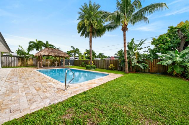 1970 NE 32nd Street, Lighthouse Point, FL 33064