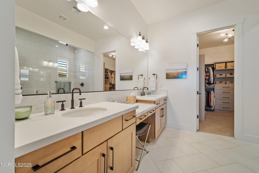 Image 23 of property listing at 9176 Graycliff Lane, Reno, NV 89523