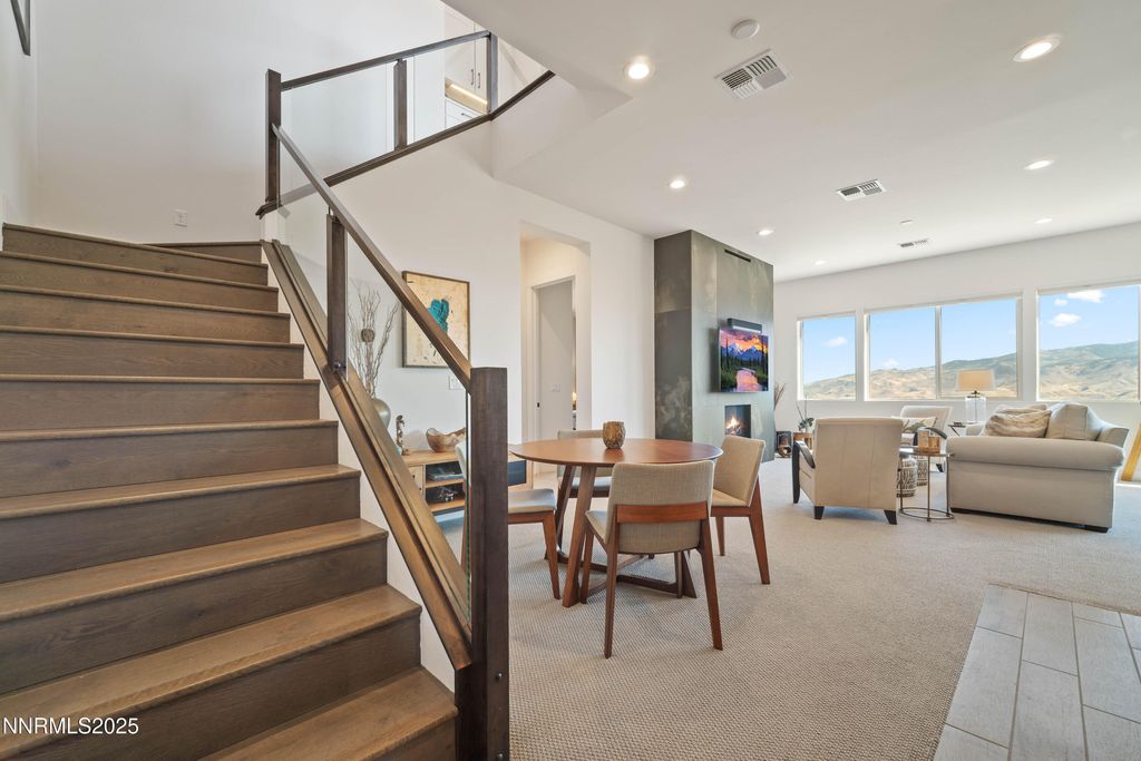 Image 29 of property listing at 9176 Graycliff Lane, Reno, NV 89523