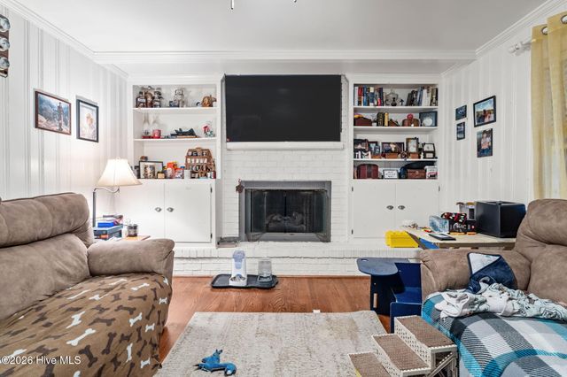 300 S Englewood Drive, Rocky Mount, NC 27804