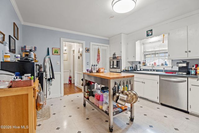 300 S Englewood Drive, Rocky Mount, NC 27804