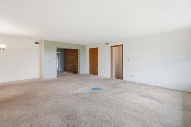 6020 Studebaker Road 6020 Studebaker Road, Tipp City, OH 45371