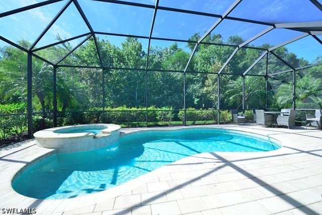 3951 Otter Bend CIR, Fort Myers, FL 33905