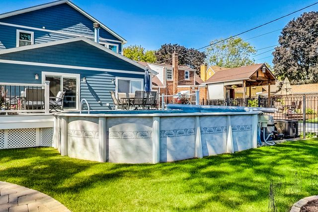 5613 N Nottingham Avenue, Chicago, IL 60631