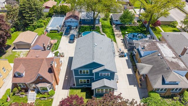 5613 N Nottingham Avenue, Chicago, IL 60631