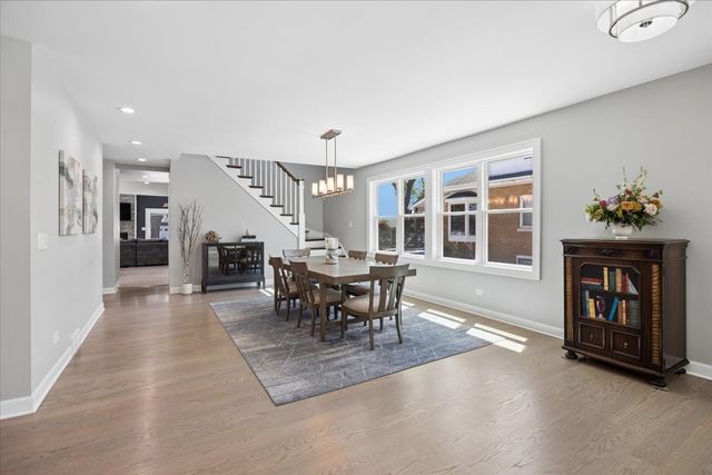 5613 N Nottingham Avenue, Chicago, IL 60631