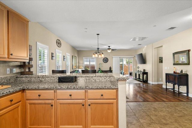 1009 Fairmont Ct, Modesto, CA 95354