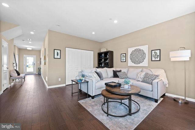 "A" NEWPORT WEST SAWYER COURT, Royersford, PA 19468
