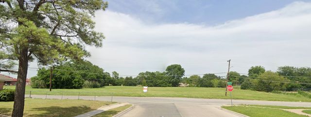 2500 Baker Drive, Mesquite, TX 75150