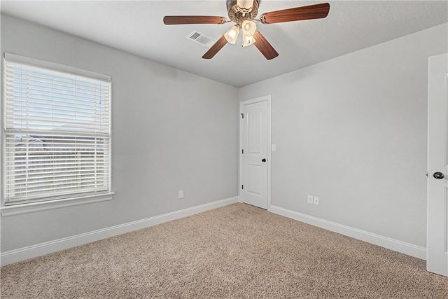 1208 W Berkeley Avenue, Rogers, AR 72758
