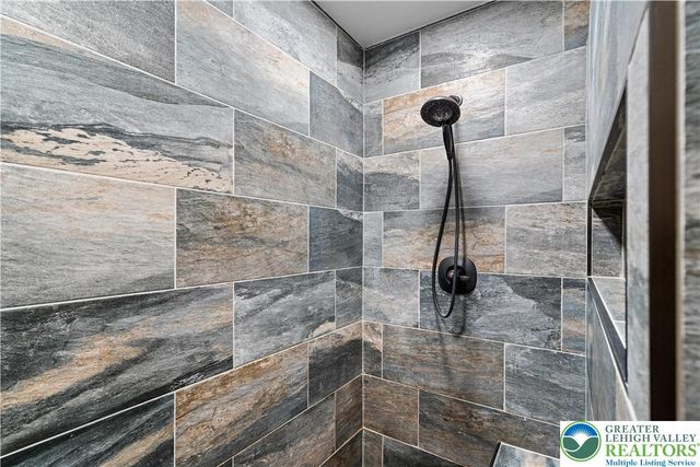 671 Daisy Lane, Pennsburg Boro, PA 18073