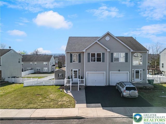 671 Daisy Lane, Pennsburg Boro, PA 18073