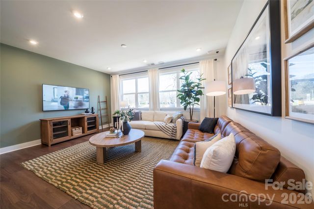 4016 Cue Court, Charlotte, NC 28205