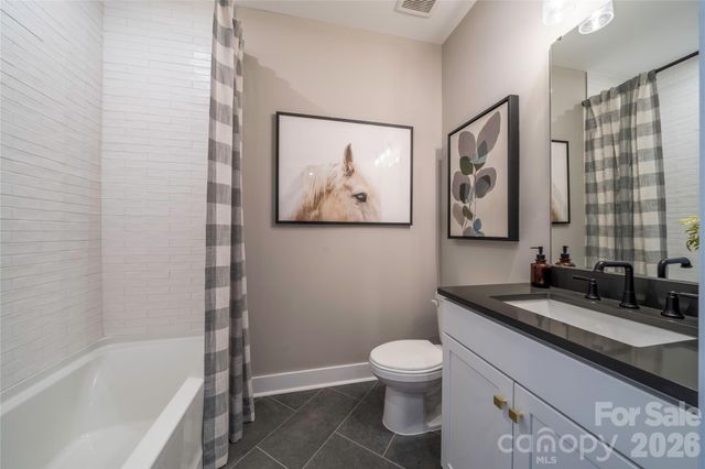 4016 Cue Court, Charlotte, NC 28205