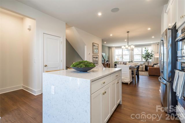 4016 Cue Court, Charlotte, NC 28205