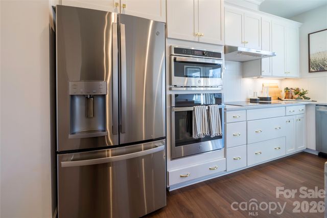 4016 Cue Court, Charlotte, NC 28205