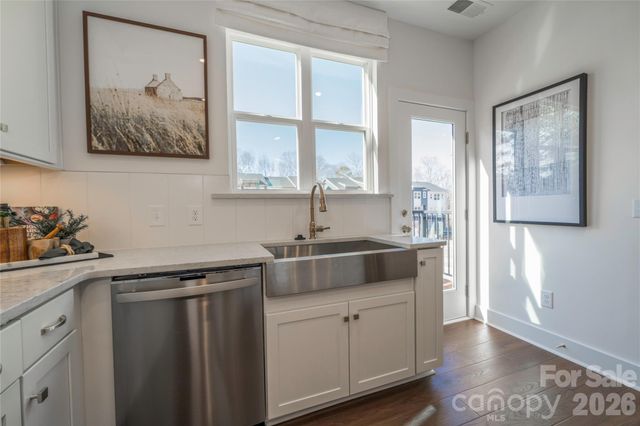 4016 Cue Court, Charlotte, NC 28205