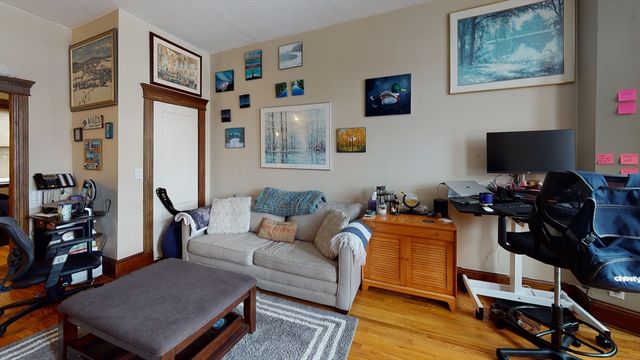 1868 Commonwealth Ave 2, Boston, MA 02135