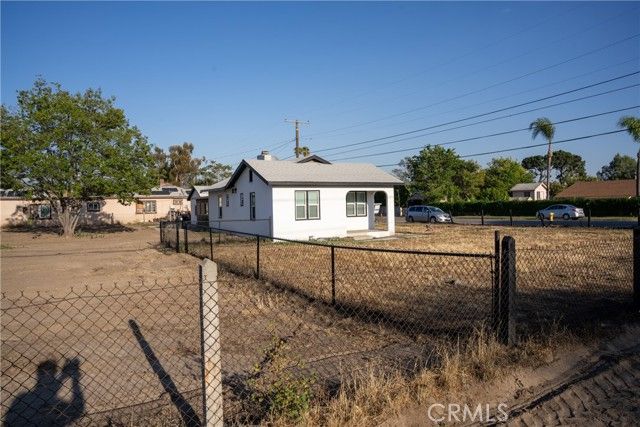2505 N State, San Bernardino, CA 92407