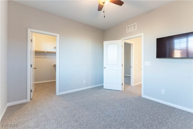 8049 Red Rock Crest Street, Las Vegas, NV 89166