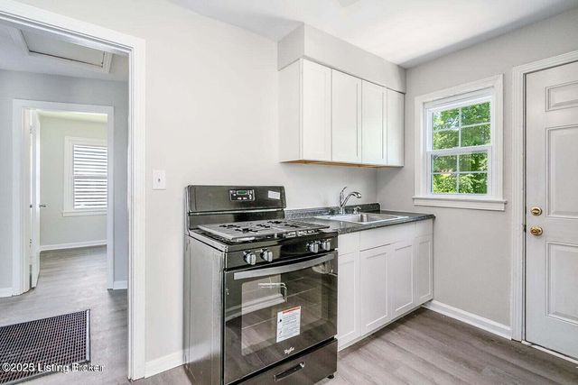 2637 Olive St, Louisville, KY 40210