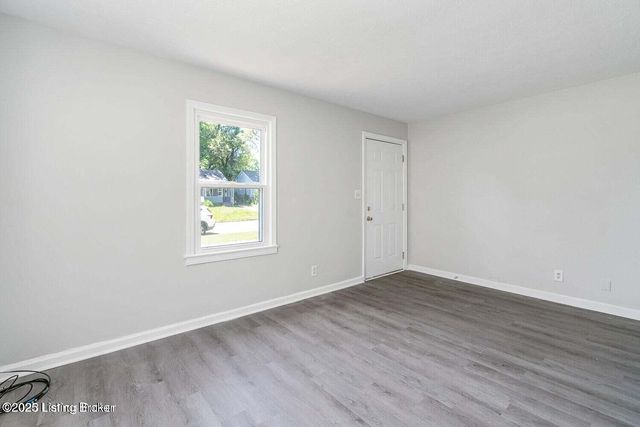 2637 Olive St, Louisville, KY 40210