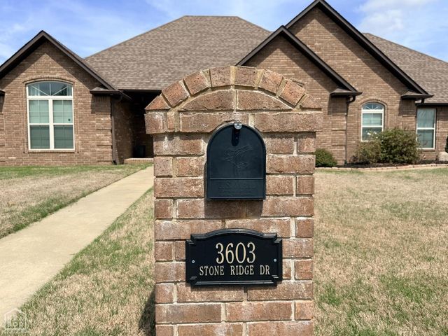 3603 Stone Ridge Drive, Paragould, AR 72450