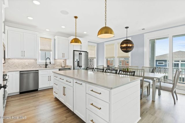 484 Emerald Valley Drive, Shallotte, NC 28470