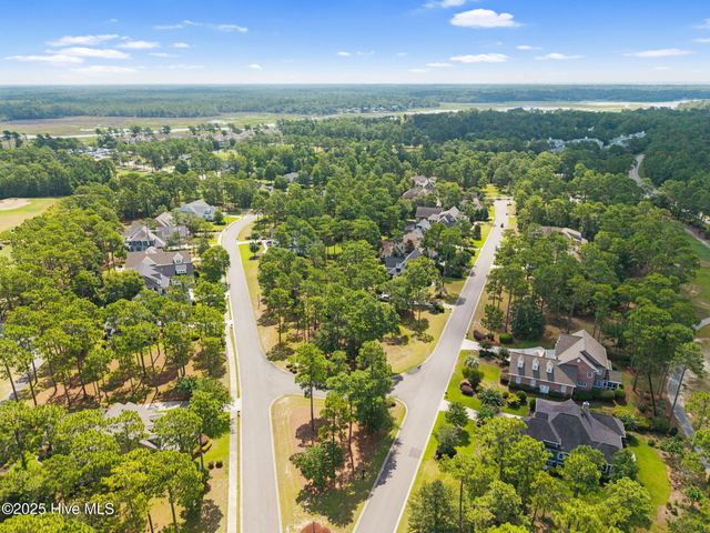 484 Emerald Valley Drive, Shallotte, NC 28470