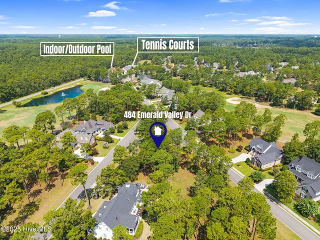 484 Emerald Valley Drive, Shallotte, NC 28470
