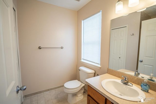 179 Timberbrook Lane, Dundee, MI 48131