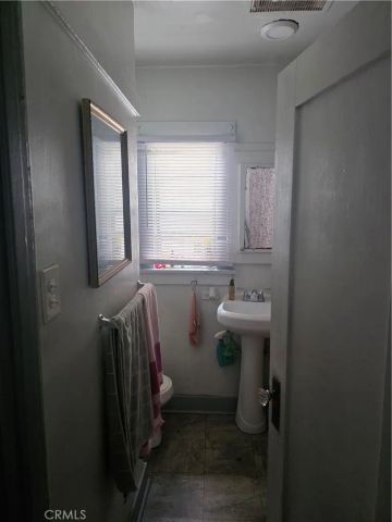 9726 Bowman, South Gate, CA 90280