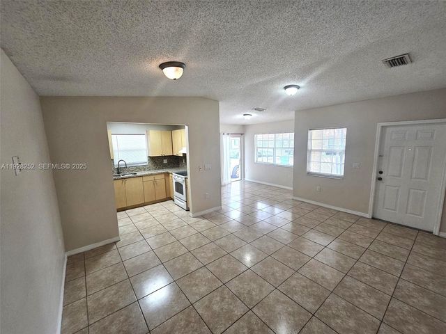 20023 SW 123rd Ave, Miami, FL 33177