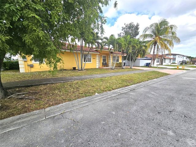 20023 SW 123rd Ave, Miami, FL 33177