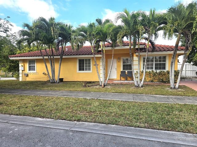 20023 SW 123rd Ave, Miami, FL 33177