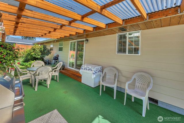 4317 106th Place NE, Marysville, WA 98271