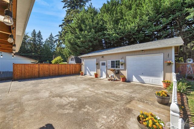 4317 106th Place NE, Marysville, WA 98271