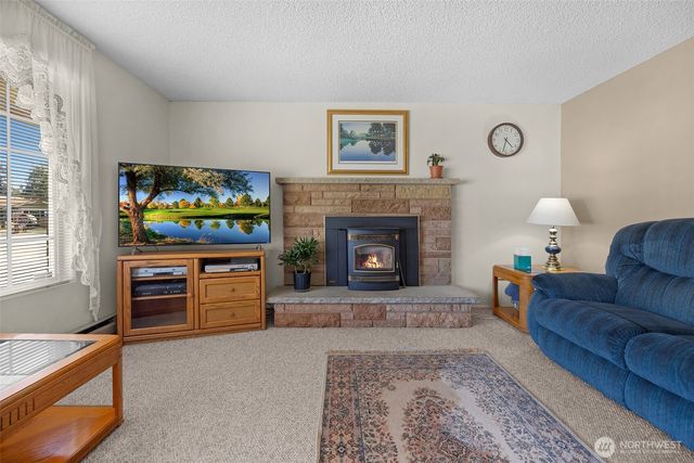 4317 106th Place NE, Marysville, WA 98271