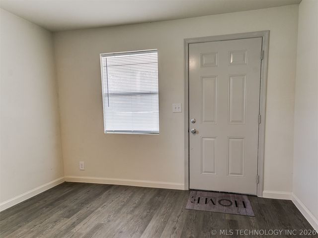 2320 N Atlanta Place, Tulsa, OK 74110