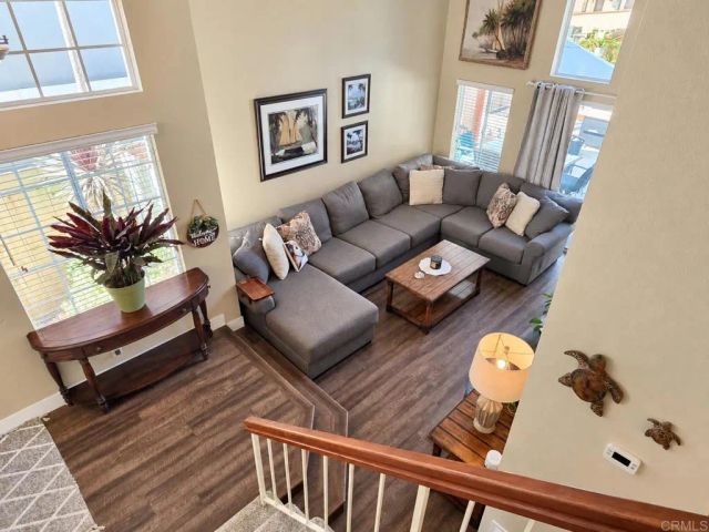 1724 Avenida De Suenos, Oceanside, CA 92056